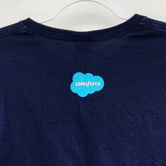Grizzly Bear Blue Graphic T-Shirt with Salesforce Logo on back Crewneck Men's S - Picture 3 of 5